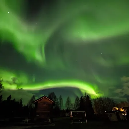 Villa Kontio - Peaceful Arctic Wonderland With Jacuzzi & Sauna & Aurora